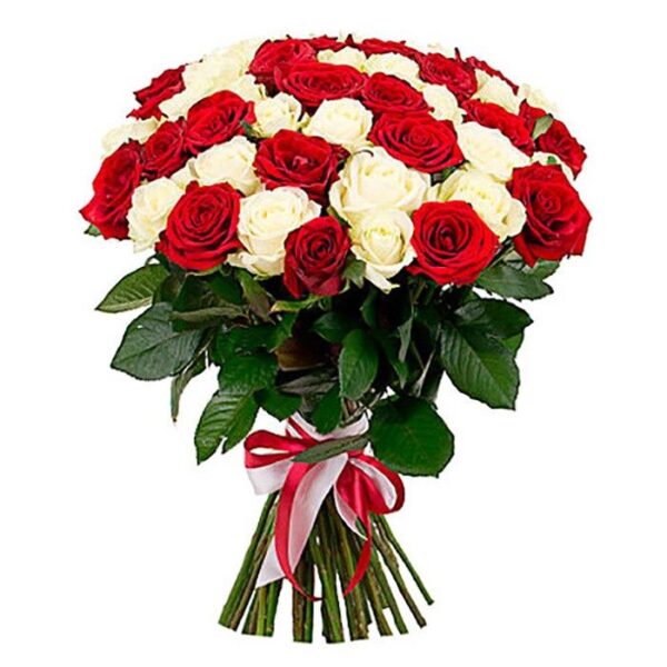 Red & White Roses Bouquet - Image 4
