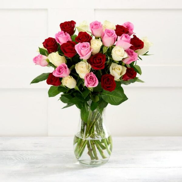 Love in Bloom - Image 2