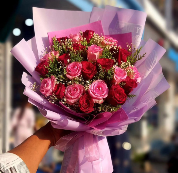 Red & Pink Rose Bouquet