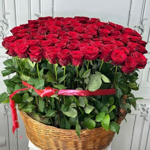 100-shades-of-love.jpg 100 Shades of Love Amman | WowWard Flower & Gift Delivery