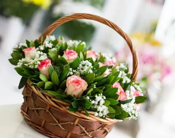 Blush & Green Basket | Flower & Gift Delivery in Amman, Jordan – WowWard (Photo 3)