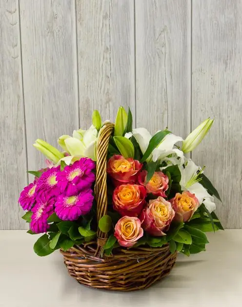 Mixed Blossom Basket product thumbnail 2