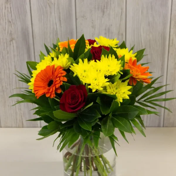 26-3.webp Rainbow Elegance Vase Amman | WowWard Flower & Gift Delivery