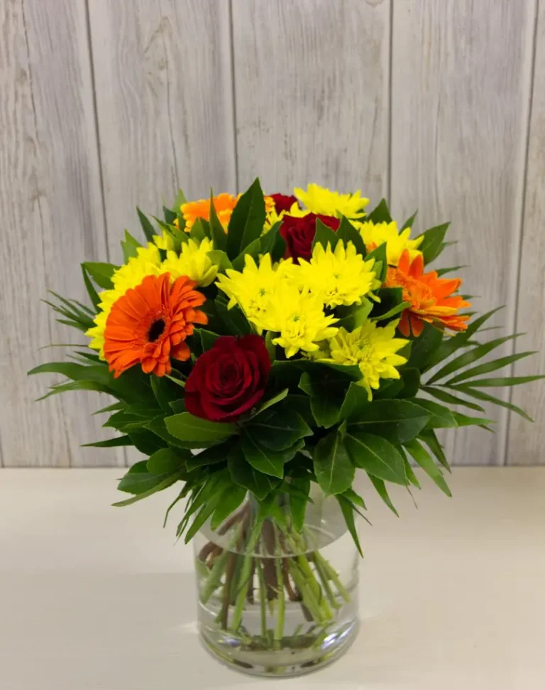 Rainbow Elegance Vase Amman | WowWard Flower & Gift Delivery
