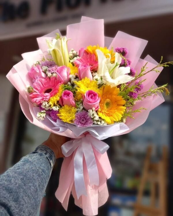 Colorful Lilyum Flower Bouquet