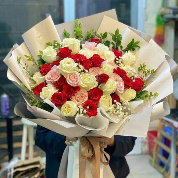 9 Contact WowWard - our flower and gift arrangements ready for delivery