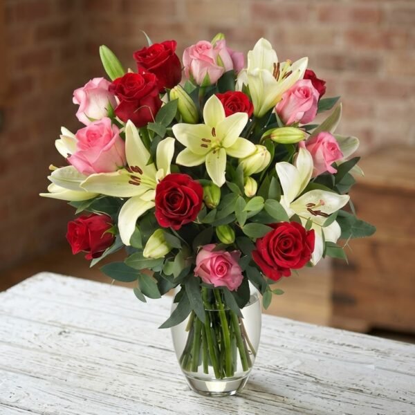 Lily & Roses Lily & Roses