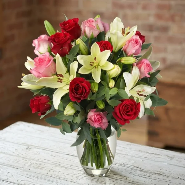 Lily-Roses-1 أفكار هدايا الشركات في الأردن - باقة ورود راقية