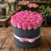 صندوق زهور وردية أنيق Pink Bloom Round Box