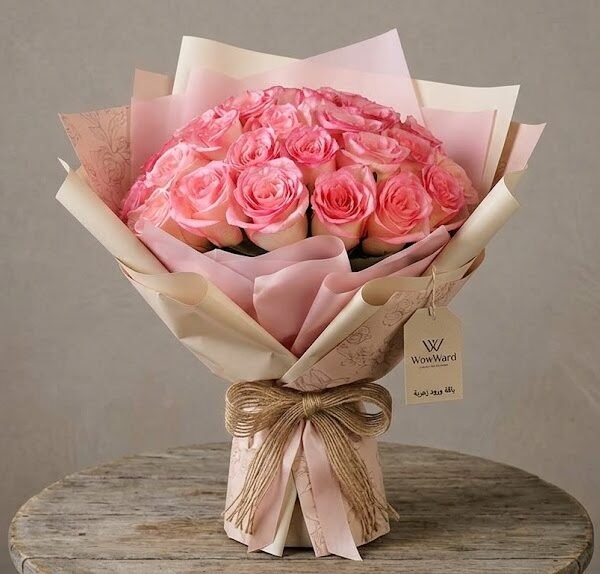 Pink Rose Bouquet ورد وهدايا للمريض في عمان - باقة ورود