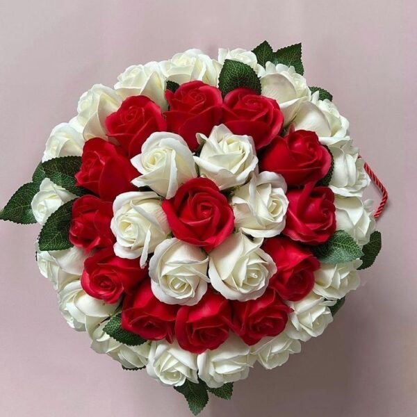 elegant-red-white-roses.jpg Elegant Red & White Roses Amman | WowWard Flower & Gift Delivery